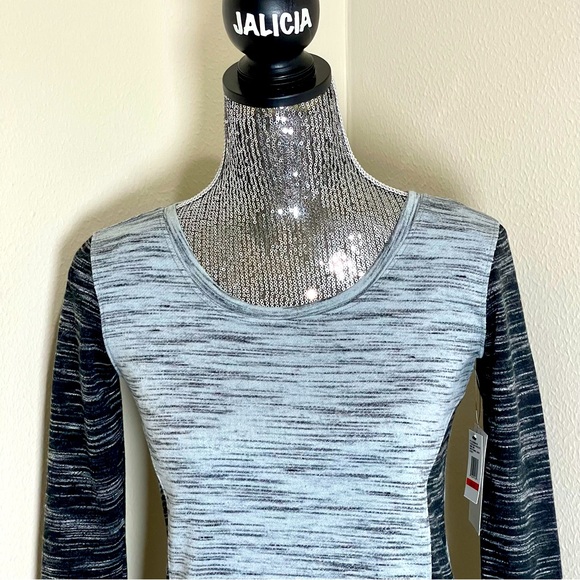 Jessica Simpson Active Women's size Small Gray Heathered Pullover Bodycon DRESS - Picture 7 of 7